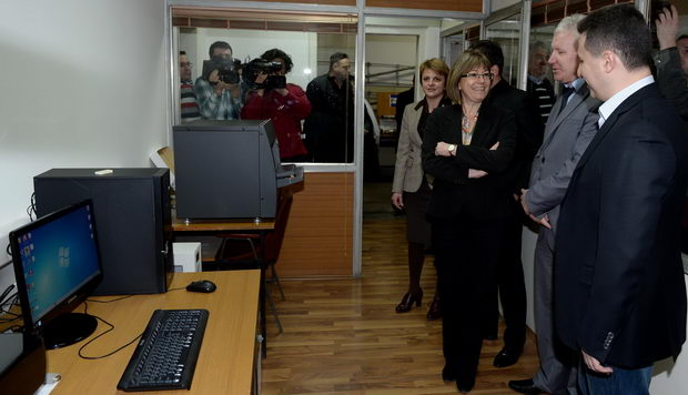 laboratorija2
