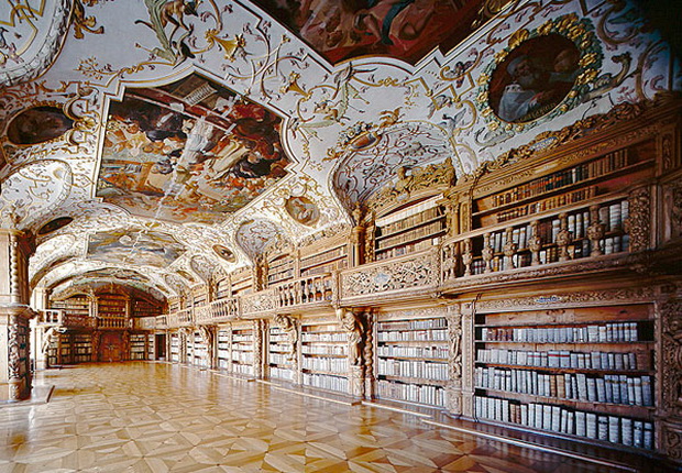 najgolema manastirska biblioteka_09_resize