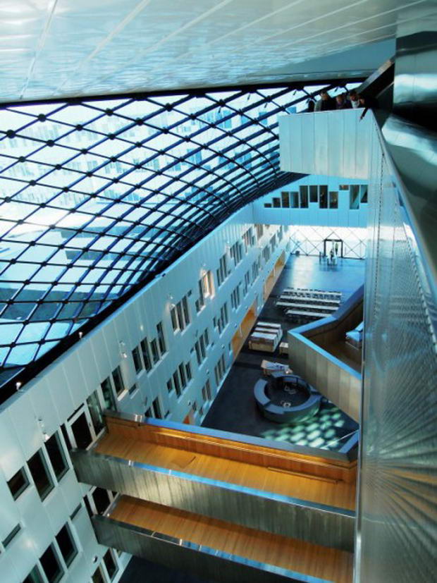Statoil-Norwegian-energy-producer-6-450x600