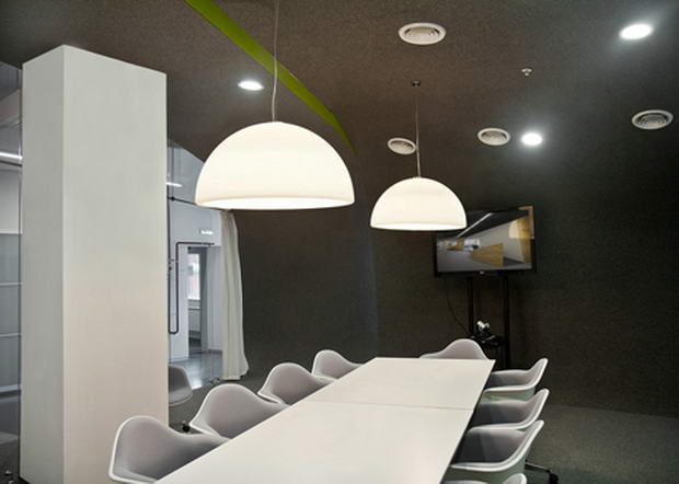 Yandex-Stroganov-by-Za-Bor-Architects_dezeen_2