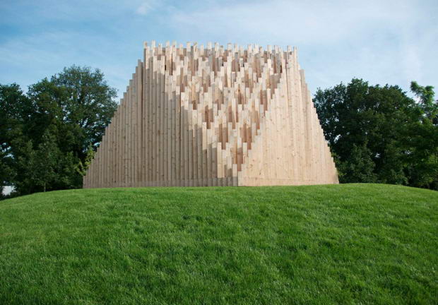 1362549_GALLERY1