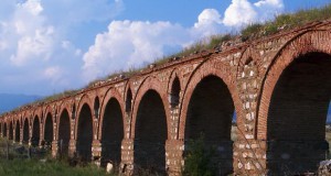 Аквадуктот во Скопје е во критична состојба