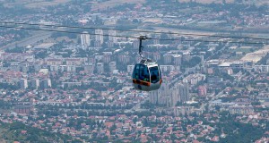 Почна летната шема на жичарницата и туристичкиот автобус