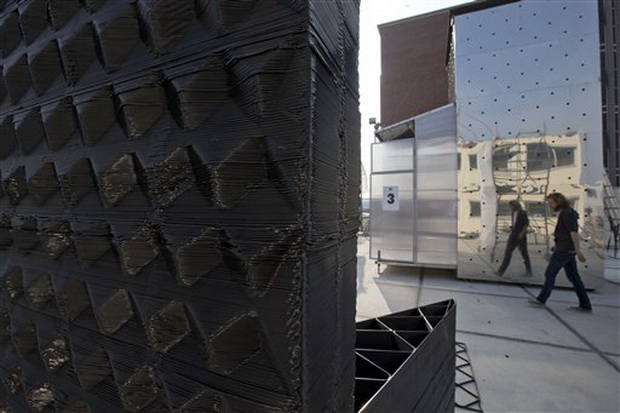 Netherlands Printing A House