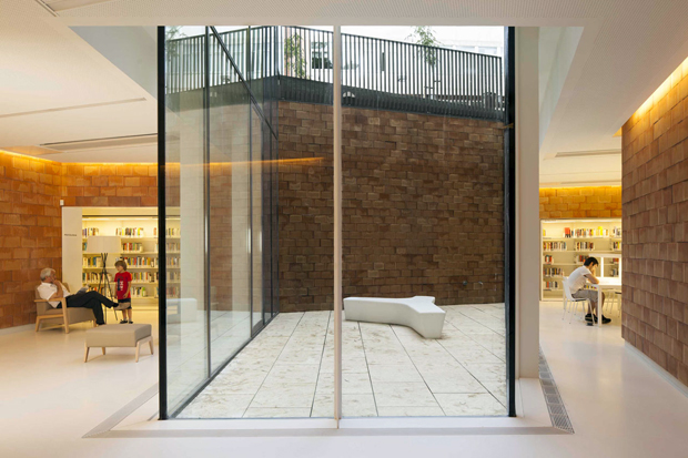 03-joan-maragall-library r