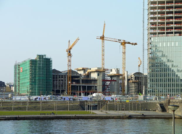 European_Central_Bank_-_new_building_under_construction_-_Frankfurt_-_Germany_-_20