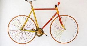 Шарени велосипеди со уметнички потпис