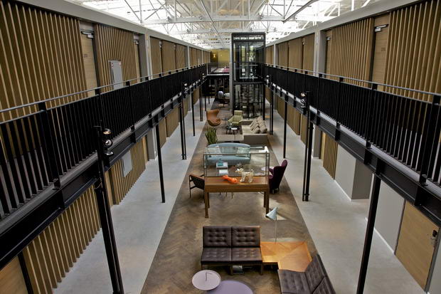 Hotel-De-Hallen-Lobby-1