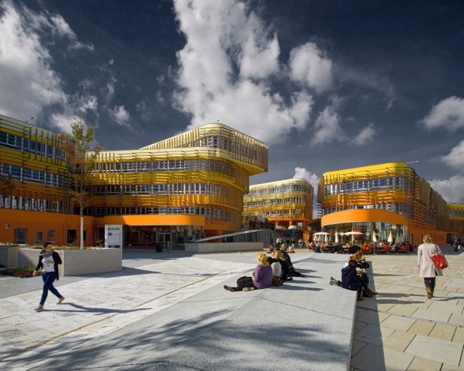 06.The innovative use of color  Faculty of Law and Administration, Vienna University of Economics and Business (Austria) , the Bureau of CRAB - Cook Robotham