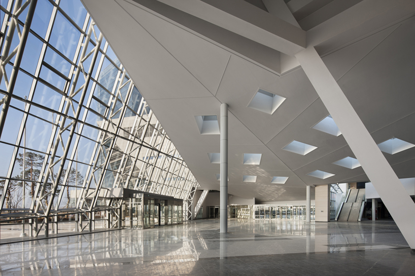 HAEAHN-architecture-G-tower-incheon-korea-designboom-06