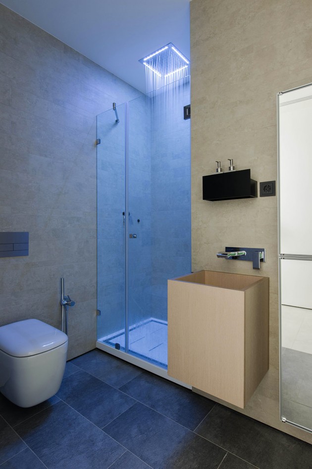 Kiev-apartment-by-Ivan-Yurima-Architects-14-630x945