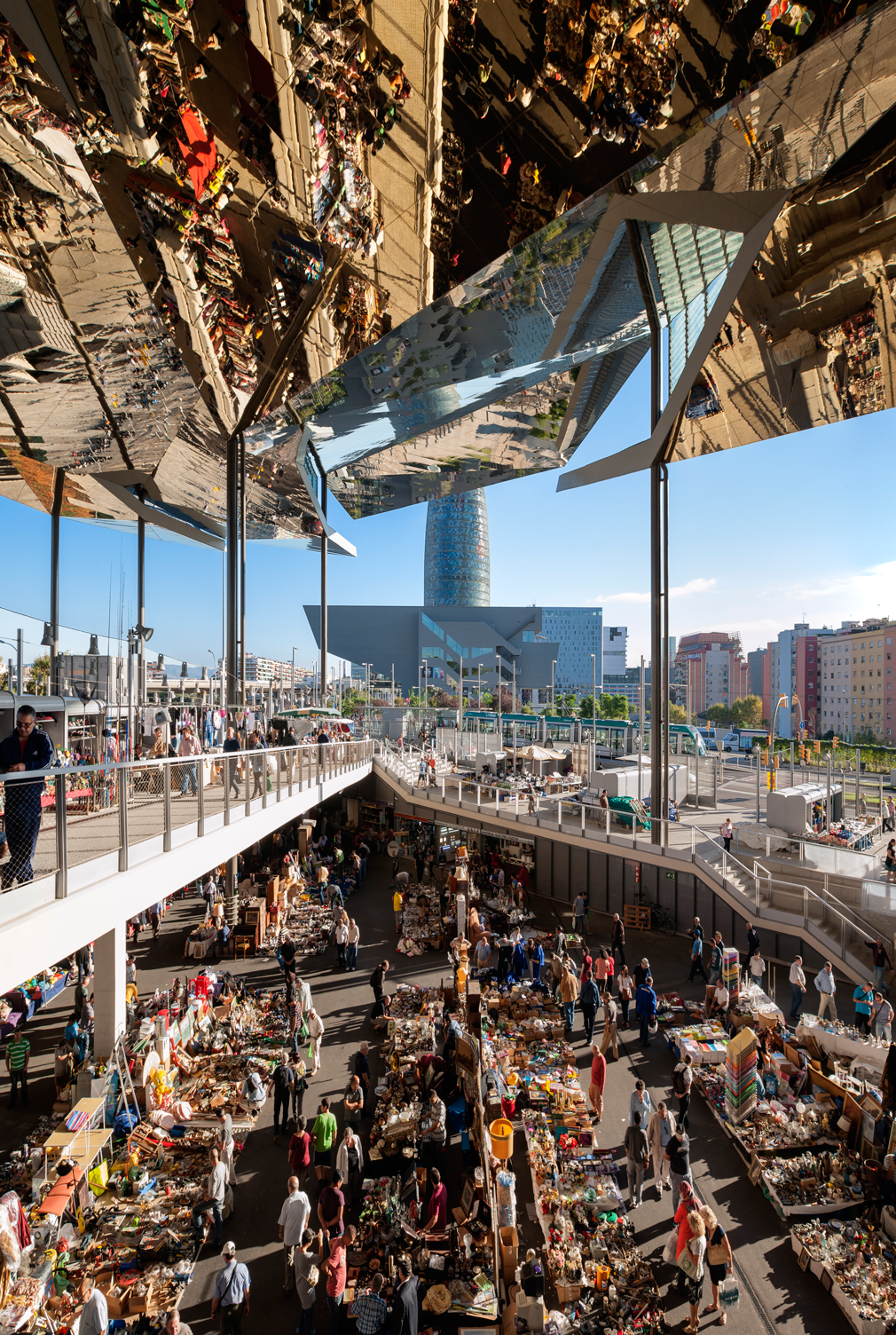 Категорија Чувство на место(второнаграден): Encants Flea Market, Barcelona, Spain (Photographer: Inigo Bujedo Aguirre; Architect: B720 Arquitectura)