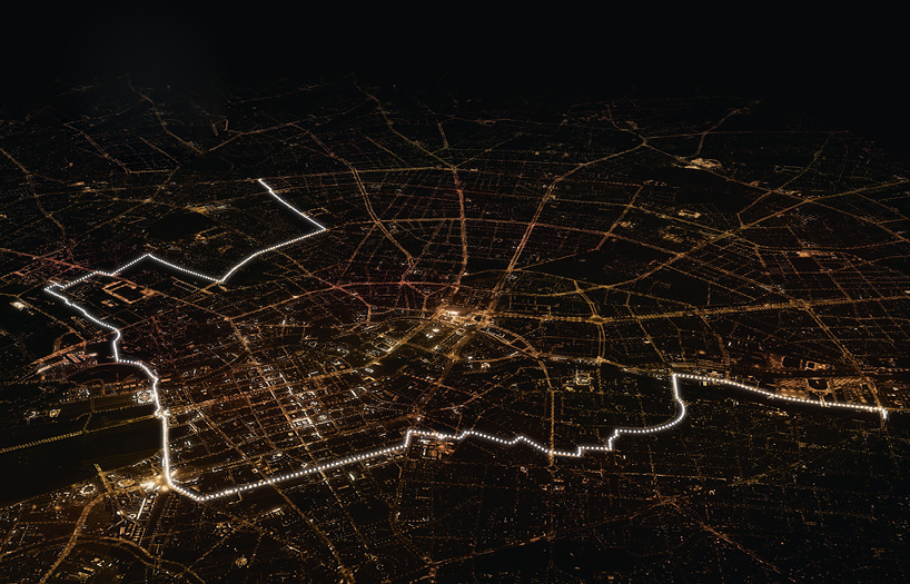 glowing-balloons-divide-berlin-25-years-fall-of-the-wall-02