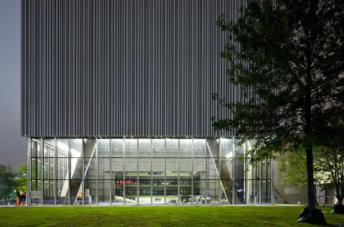 1255525764-wyly-theatre-02-photo-by-iwan-baan