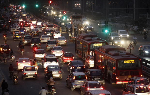 delhi-cars-traffic
