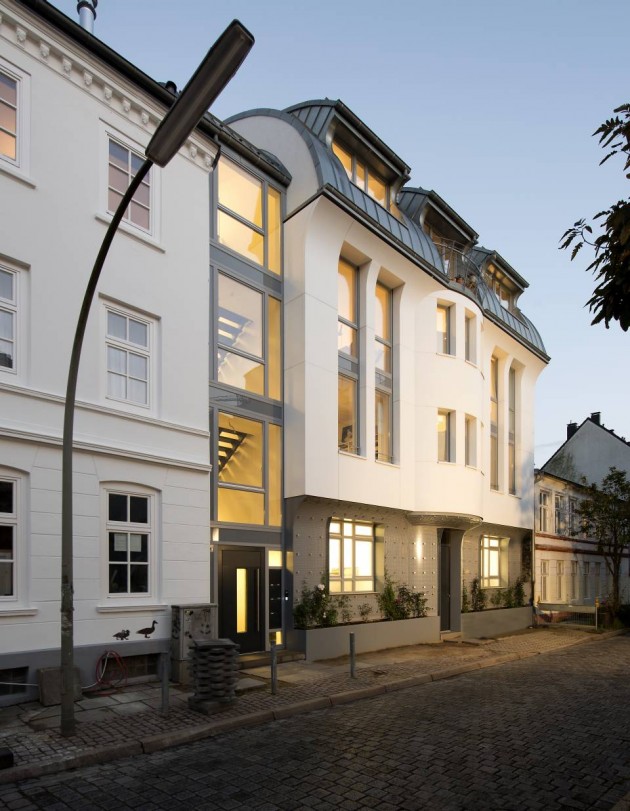 interpolacija-hamburg-01-630x811