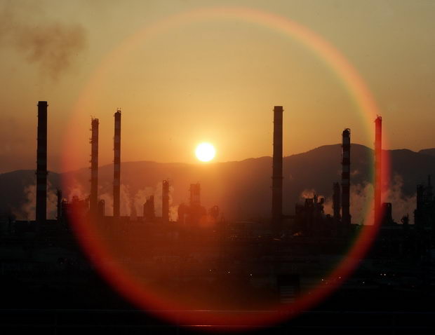 Energy Technology Race Investors