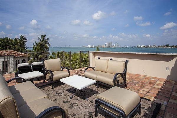Matt Damon Finally Sold His Miami Beach Mansion