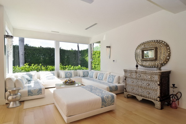 Shakira's Miami Beach Mansion Still On Sale