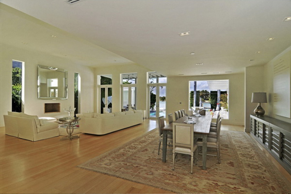 Shakira's Miami Beach Mansion Still On Sale