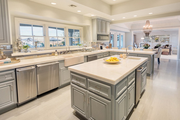Jennifer Lopez's Hidden Hills Home on Sale for $17 Million