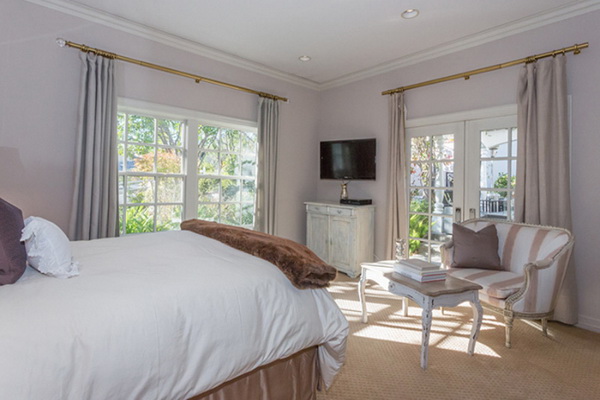 Jennifer Lopez's Hidden Hills Home on Sale for $17 Million