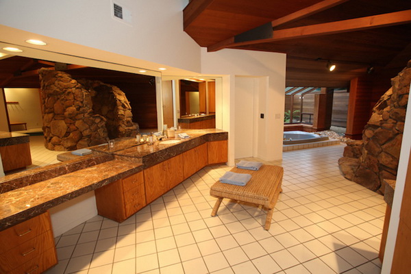 Kavli Manor on the Santa Barbara Coast On Sale for $23 Million