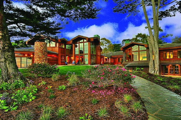 Kavli Manor on the Santa Barbara Coast On Sale for $23 Million