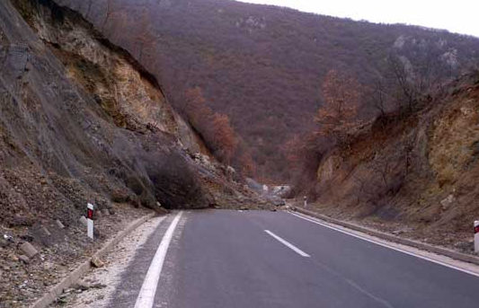 svleciste makedonska kamenica