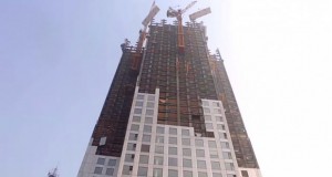 Кина изгради облакодер од 57 ката за 19 дена
