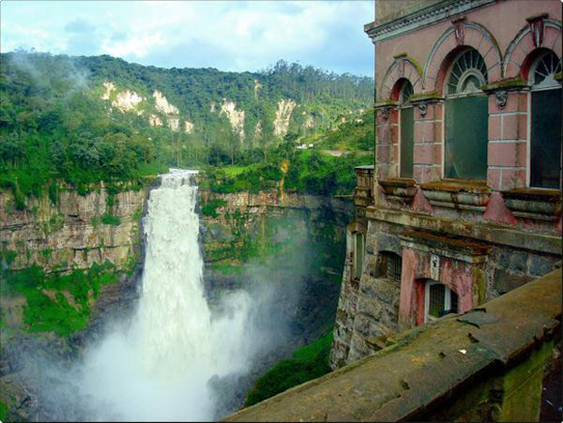 10-hotel-de-salto-napusteno-mesto