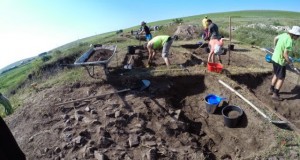 Угледниот археолог Ендру Вилсон од Оксфорд ќе одржи предавања во Скопје