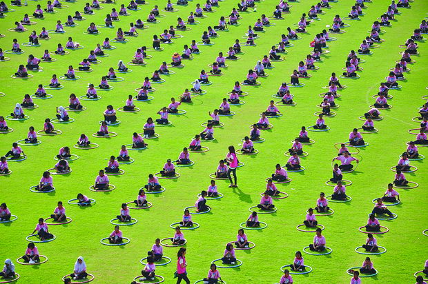 TOPSHOTS-THAILAND-LIFESTYLE-GUINNESS-RECORD-HULA