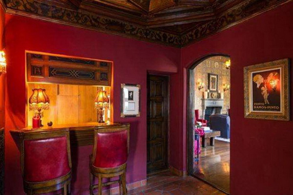 Melanie Griffith and Antonio Banderas' Los Angeles Home On Sale for $16.1 Million