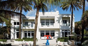 Забавниот и психоделичен дом на Томи Хилфигер во Мајами