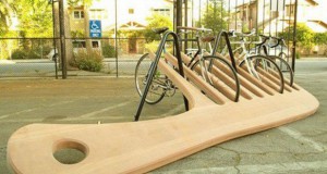 Креативни паркиралишта за велосипеди