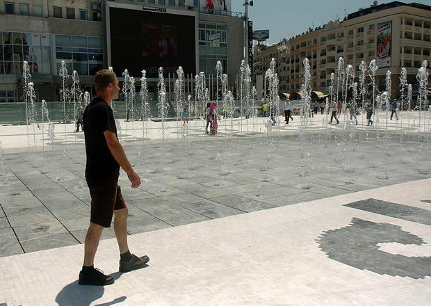 fontana na plostad makedonija (9)