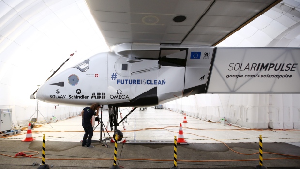 solaren avion