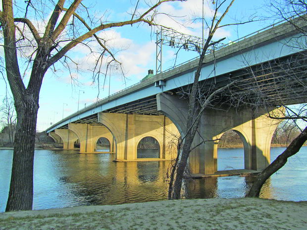 Faunder most Hartford