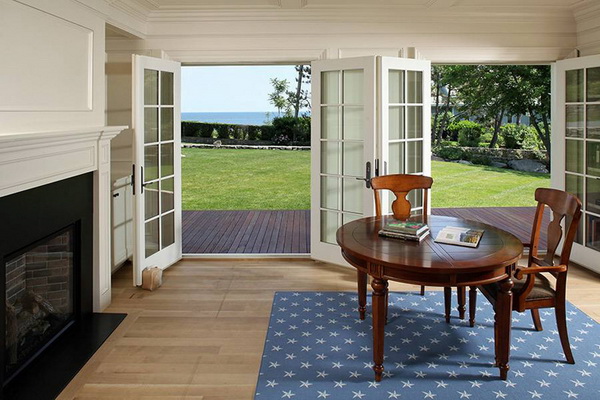 Completely Renovated Historic Beach House Listed On Sale For $4,25 Million
