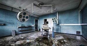Уметнички фотографии од напуштени болници