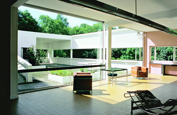 Villa Savoye Courtyard