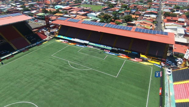 Stadion vo Kostarika so solarni paneli1