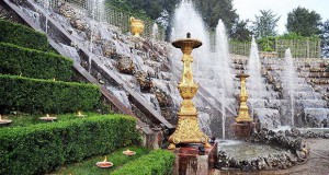 Дворецот Версај станува хотел?