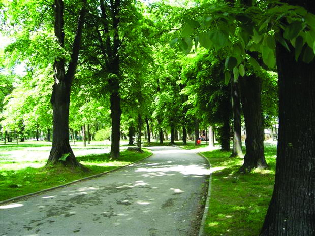 4 Gradski park vo Skopje