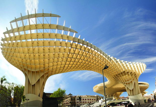 20 Zasencen plostad vo Sevilla Spanija