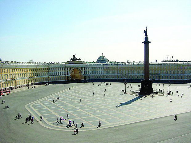 6 Plostad vo Sankt Petersburg