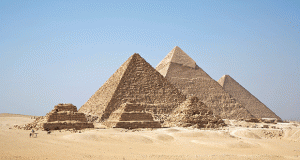 Египетските пирамиди повторно ќе се истражуваат со најнова технологија