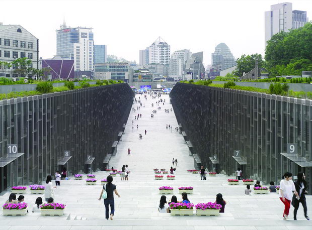5. Женски универзитет Ewha, Сеул,  _ужна Кореа (2004 - 2008)