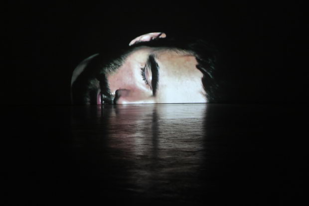 Facing_300dpi_mkc01